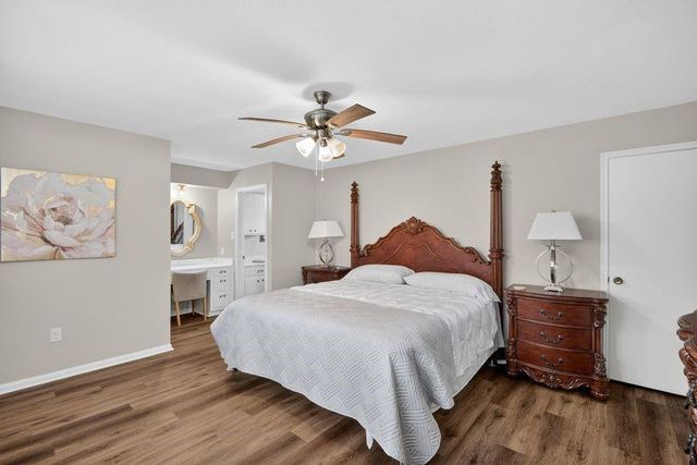 204 Nasturtium Street, Lake Jackson, TX 77566