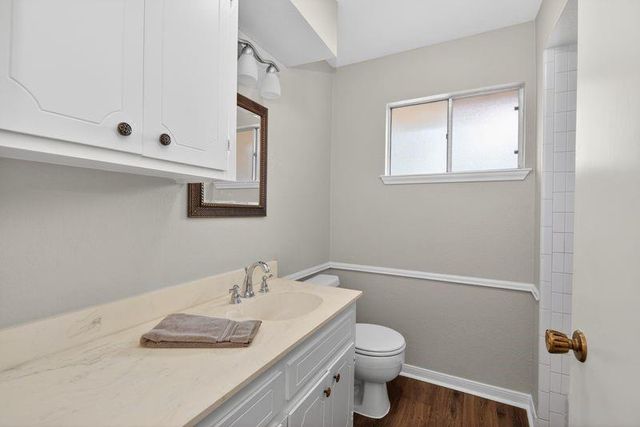 204 Nasturtium Street, Lake Jackson, TX 77566