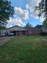 3193 RENDEZVOUS AVE, Memphis, TN 38118