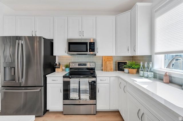 15253 S WILD HORSE WAY, Bluffdale, UT 84065