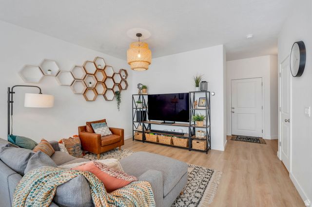 15253 S WILD HORSE WAY, Bluffdale, UT 84065
