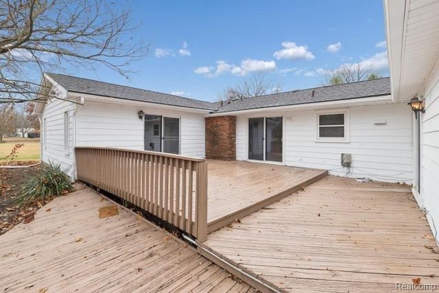 15635 Martinsville Road, Van Buren Charter Township, MI 48111