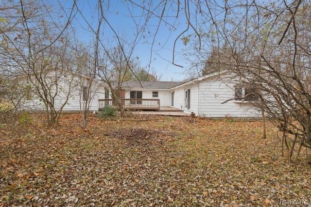15635 Martinsville Road, Van Buren Charter Township, MI 48111