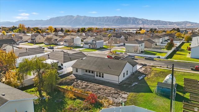 894 N 400 W, Logan, UT 84321