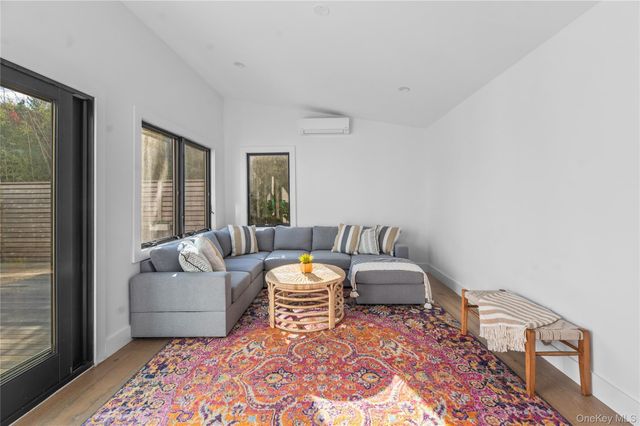 31 Atlantic Avenue, Seaview, NY 11770