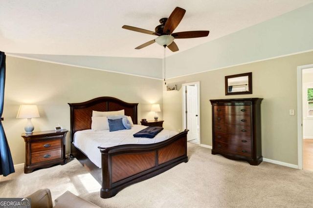 1526 Hickory Drive SW, Lilburn, GA 30047