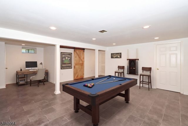 293 Cherry Hill Rd, Mountainside Boro, NJ 07092