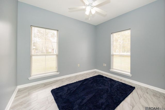 30403 Lafleur Rue, Walker, LA 70785