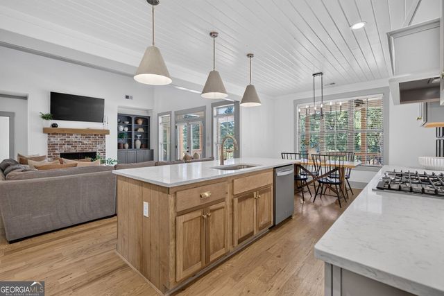 417 Fox Valley Drive, Monroe, GA 30656