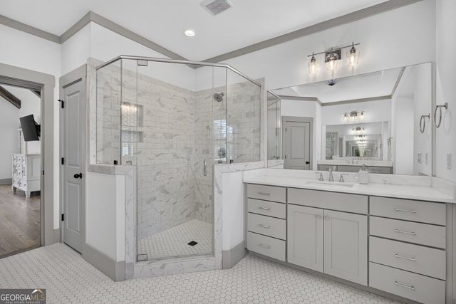 417 Fox Valley Drive, Monroe, GA 30656