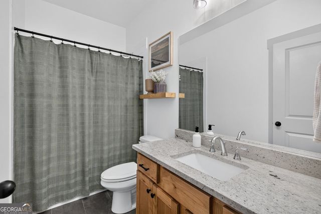 417 Fox Valley Drive, Monroe, GA 30656