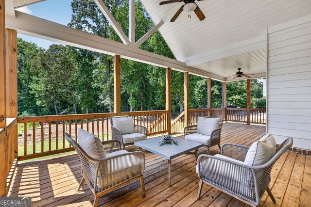 417 Fox Valley Drive, Monroe, GA 30656