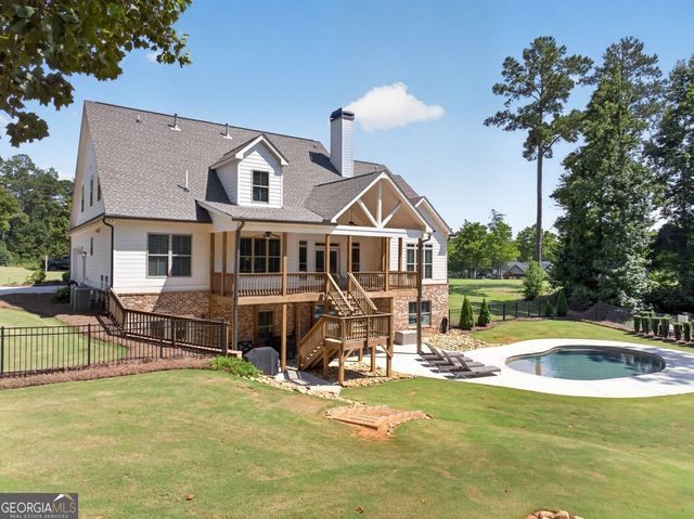 417 Fox Valley Drive, Monroe, GA 30656