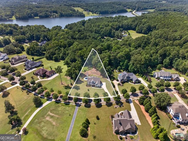 417 Fox Valley Drive, Monroe, GA 30656