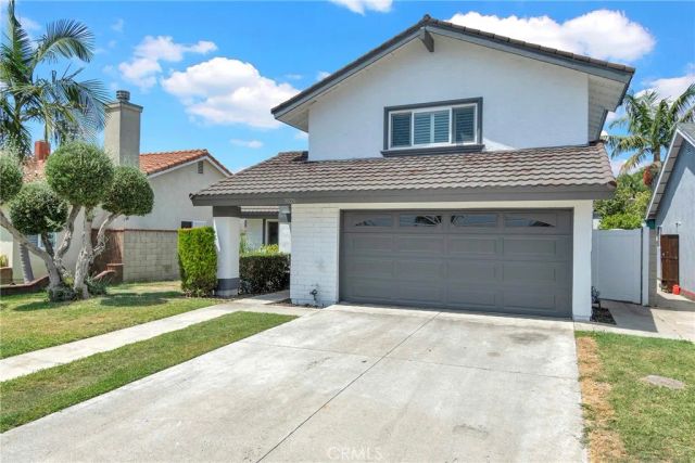 3026 S Baker, Santa Ana, CA 92707