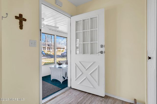 465D Thornbury Court, Lakewood, NJ 08701