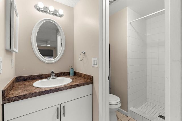 8229 RAVENCROFT DRIVE, Tampa, FL 33615