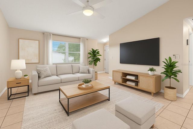 8229 RAVENCROFT DRIVE, Tampa, FL 33615