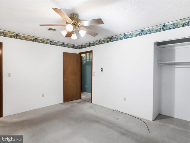 192 AIRPORT ST, Keyser, WV 26726