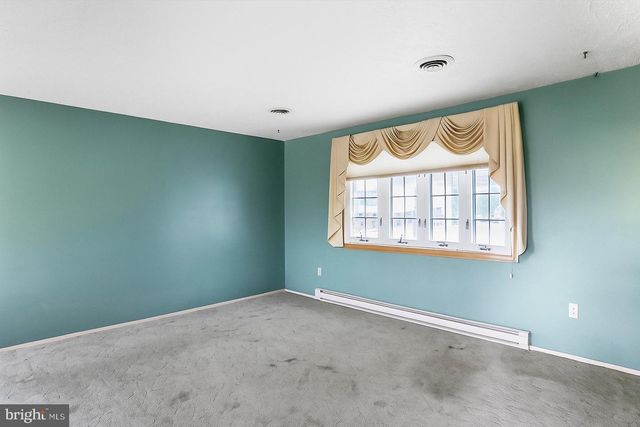 192 AIRPORT ST, Keyser, WV 26726