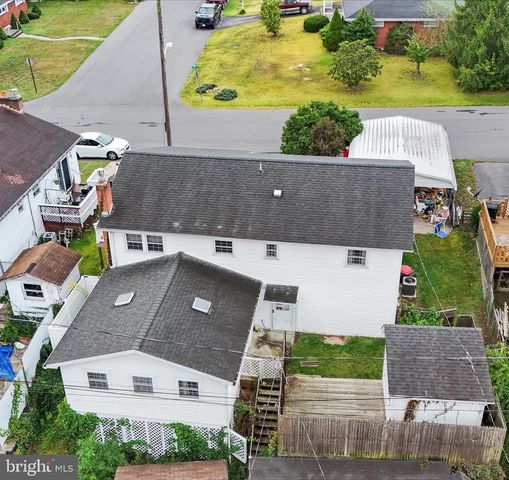 192 AIRPORT ST, Keyser, WV 26726