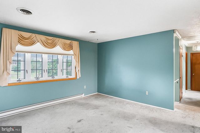 192 AIRPORT ST, Keyser, WV 26726