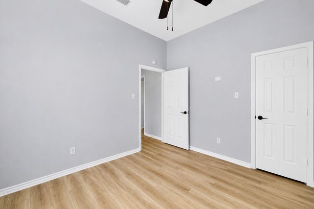 2505 Classic Court W, Bedford, TX 76021