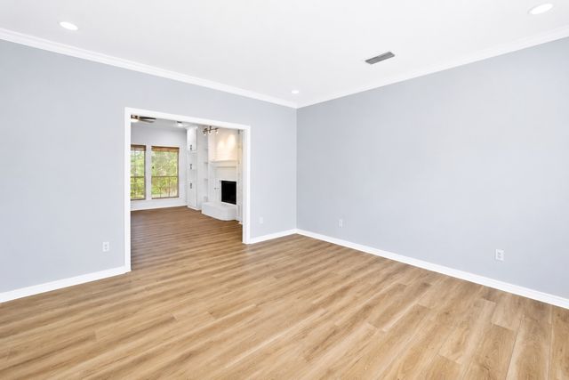 2505 Classic Court W, Bedford, TX 76021