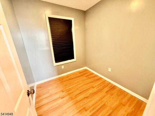 52 Montrose Ter, Irvington Twp., NJ 07111