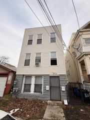 52 Montrose Ter, Irvington Twp., NJ 07111