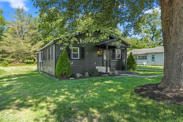 4986 Adkins Street, Columbus, IN 47201