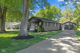 4986 Adkins Street, Columbus, IN 47201