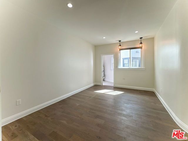 1043 S Plymouth Boulevard, Los Angeles, CA 90019