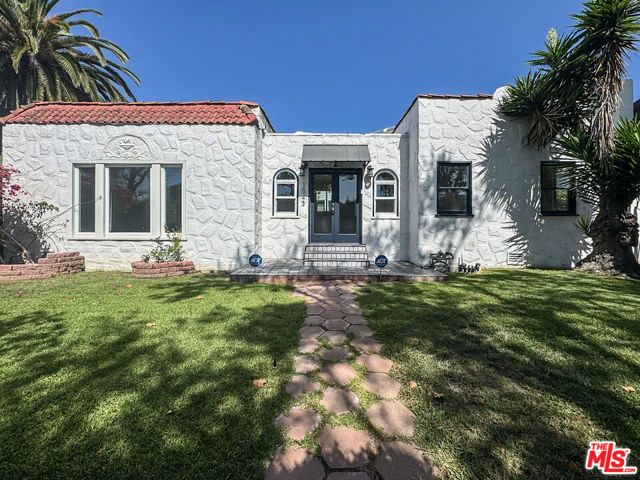 1043 S Plymouth Boulevard, Los Angeles, CA 90019