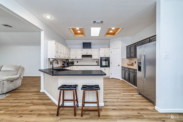 16 Southridge Drive, San Angelo, TX 76904