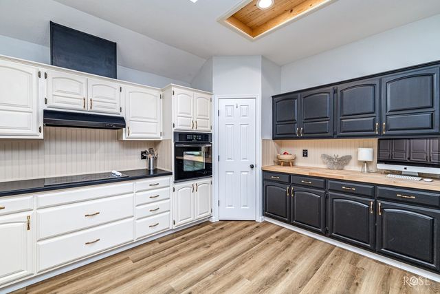 16 Southridge Drive, San Angelo, TX 76904