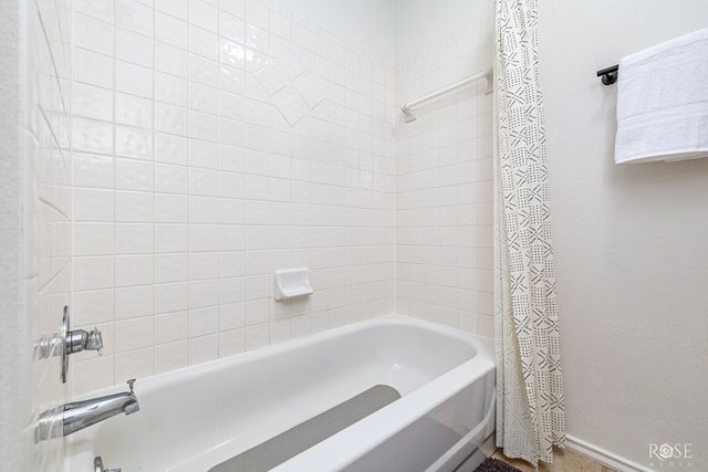 16 Southridge Drive, San Angelo, TX 76904