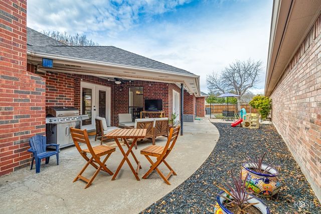 16 Southridge Drive, San Angelo, TX 76904