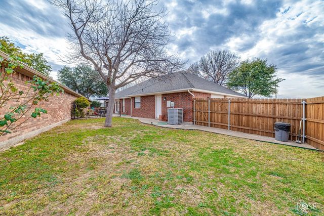 16 Southridge Drive, San Angelo, TX 76904