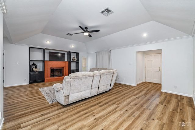 16 Southridge Drive, San Angelo, TX 76904