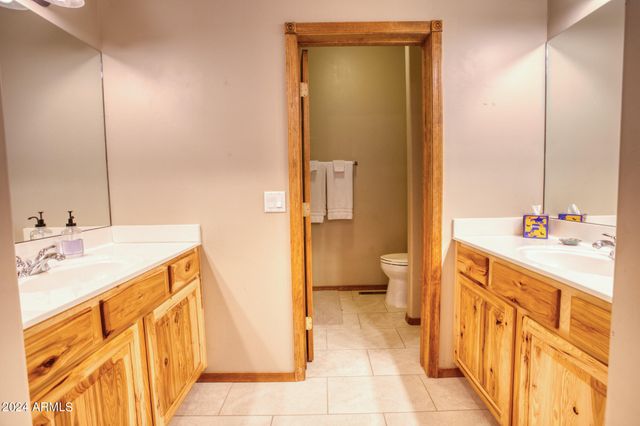 1640 S SPRUCE Lane, Show Low, AZ 85901