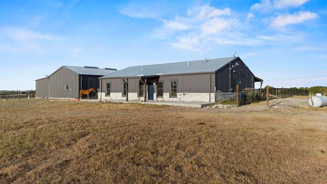 1767 County Road 420, Taylor, TX 76574