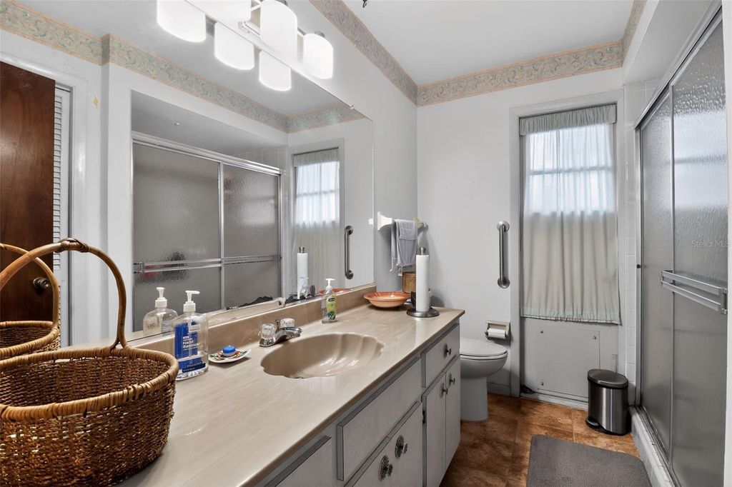 Image 24 of property listing at 307 MAPLE AVENUE N, Lehigh Acres, FL 33936