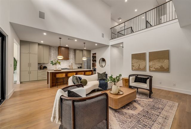 8815 San Leandro Drive, Dallas, TX 75218