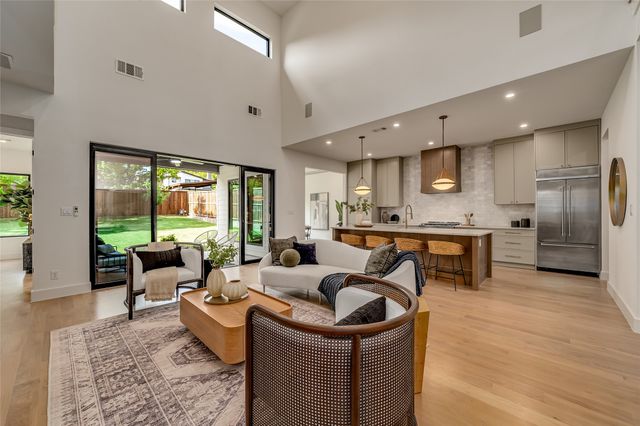 8815 San Leandro Drive, Dallas, TX 75218