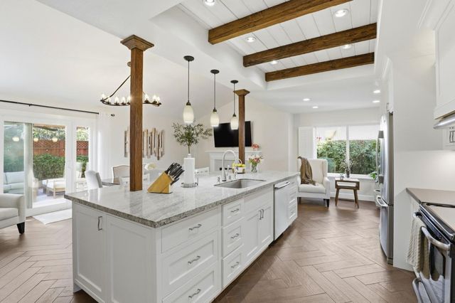 585 Encino Drive, Morgan Hill, CA 95037