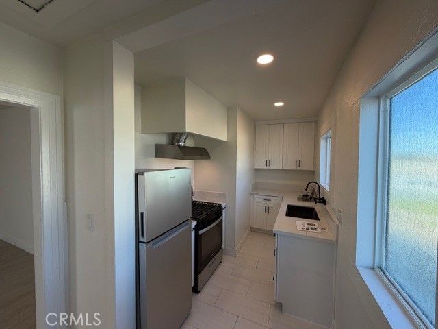 16765 S Pacific Avenue, Huntington Beach, CA 90742