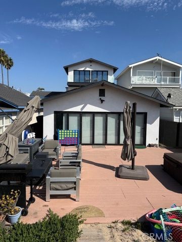 16765 S Pacific Avenue, Huntington Beach, CA 90742