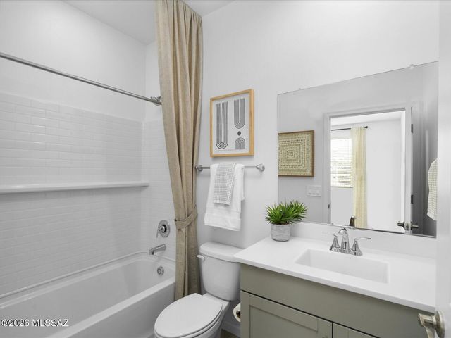 9720 W Larson Street, Marana, AZ 85658