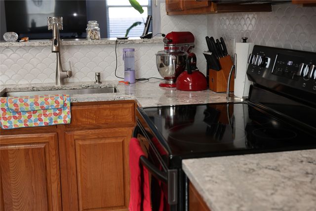 502 Elderwood Loop, Mesquite, TX 75181